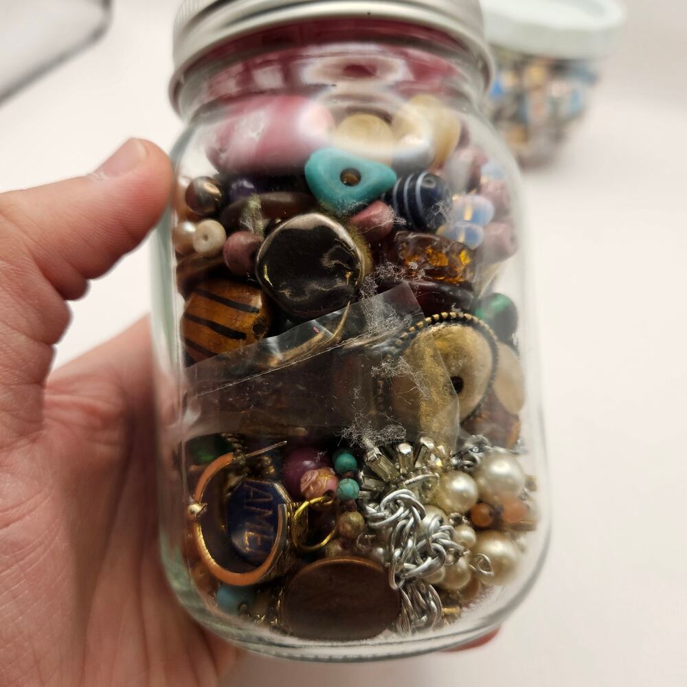 HUGE MIXED JEWELRY MAKING BEAD LOT ITALIAN CHARM BRACELET LINKS STONE WOOD CRAFT - Picture 2 of 9